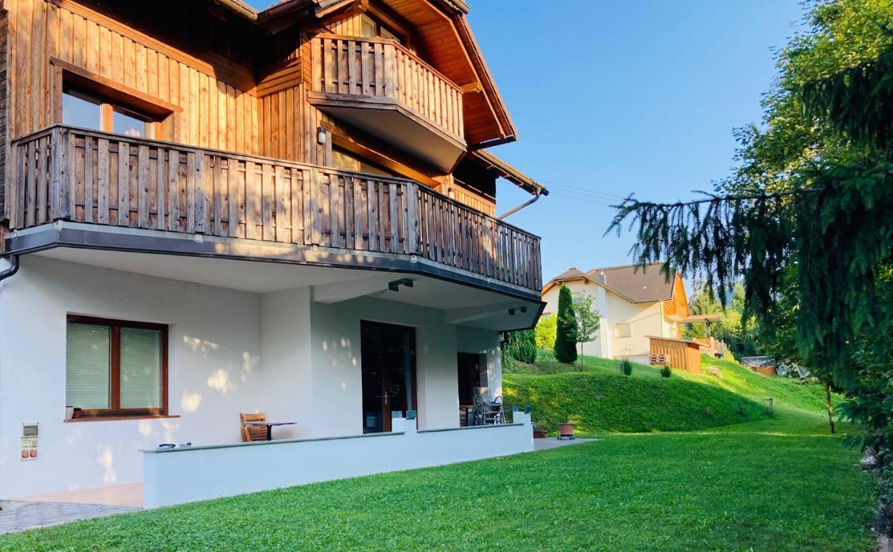 Villa Family House Mozirje Esterno foto